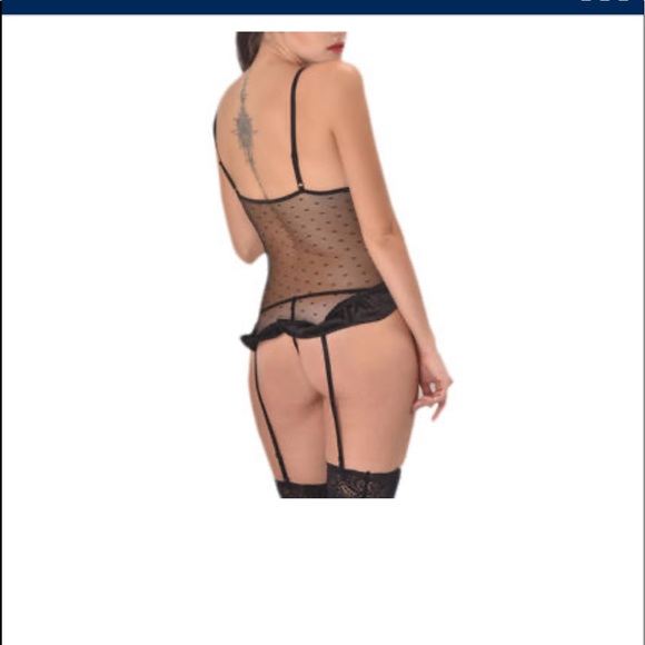 Black lace sexy chemise and panties - Picture 7 of 9